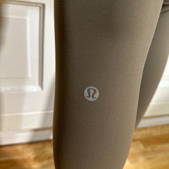 Lululemon Wunder Train High-Rise Tight 28" Size 8 Nomad Brown $128 - Picture 4 of 5